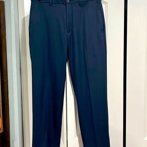 Men size 34/29 Navy blue Haggar CoolPro classic fit comfort stretch slacks pants